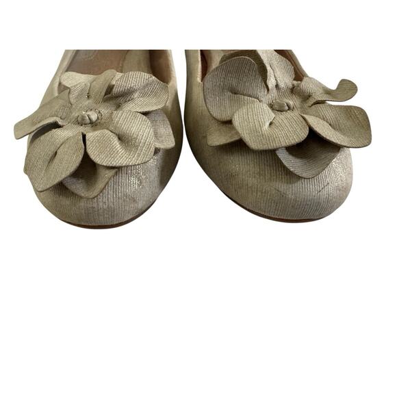 BOC Born Concept Emalia Womens 9.5 Beige & Metallic Gold Ballet Flats #5630 - Picture 9 of 13